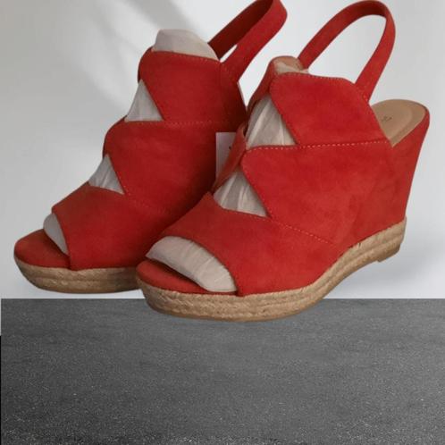 Chaussures d'été " Cache Cache " pointure 37, Kleding | Dames, Schoenen, Nieuw, Sandalen of Muiltjes, Oranje, Ophalen of Verzenden
