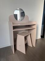 Petit Amelie make up tafel met stoel, Ophalen, Zo goed als nieuw, Meubelstuk of Keukentje