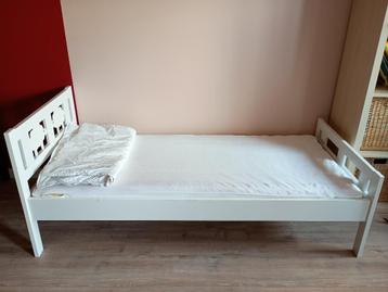 Peuterbed ikea  beschikbaar voor biedingen