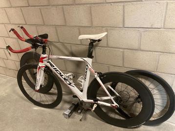 Ridley RS Dean medium (56) met extra set carbon wielen beschikbaar voor biedingen
