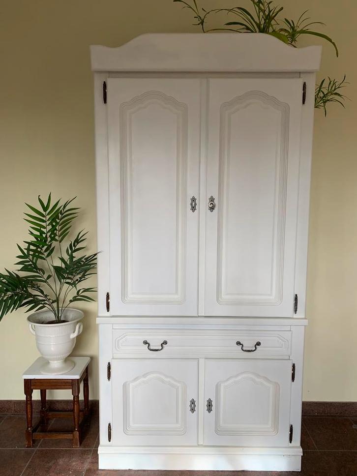 Armoire vaisselier, Huis en Inrichting, Kasten | Buffetkasten, Zo goed als nieuw, Ophalen