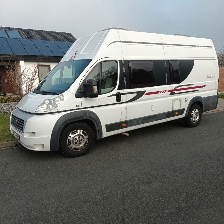 Adria Twin SHX 640, Caravanes & Camping, Camping-cars, Particulier, jusqu'à 5, Modèle Bus ou Fourgon aménagé, Adria, Fiat, Diesel
