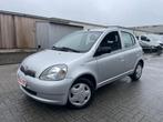 Toyota Yaris 1.0 BENZINE | 5 DEURS | 1 JAAR GARANTIE, Auto's, Toyota, Stof, https://public.car-pass.be/vhr/e663ad2d-8df2-4f73-892e-515bc6916cc6
