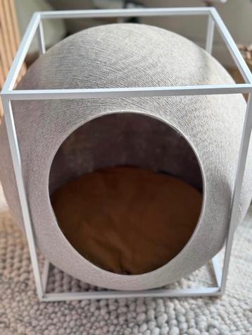 Cube pour chat Meyou beschikbaar voor biedingen