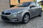 Kia Ceed 1.6 crdi 2011 euro5 174.000 Gekeurd, Auto's, Voorwielaandrijving, Euro 5, Stof, Zwart