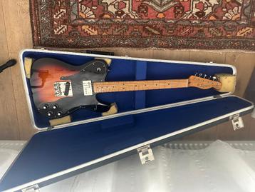 Squier Classic Vibe 70's Custom met Seymour Duncan + case beschikbaar voor biedingen