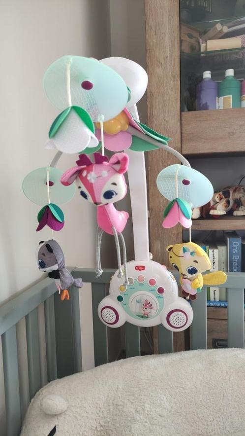 Mobieltje Tiny Love, Kinderen en Baby's, Speelgoed | Babyspeelgoed, Zo goed als nieuw, Mobiel, Met licht, Met geluid, Ophalen of Verzenden