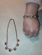 Collier et bracelet en acier avec pierre semi précieuse roug, Comme neuf, Enlèvement ou Envoi