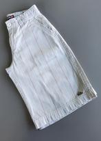 Quicksilver, casual short 12 j, als nieuw, Jongen, Ophalen of Verzenden, Broek, Zo goed als nieuw