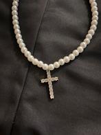 Parelketting met kruis-bedeltje, Ophalen, Zo goed als nieuw