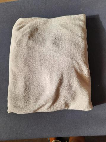 Drap de lit pour bébé, Drap-housse ou Taie d'oreiller, Garçon ou Fille, Enlèvement ou Envoi, Comme neuf