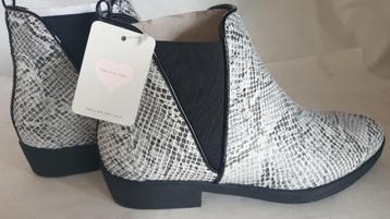 Fabulous Fabs enkellaarsjes light grey beschikbaar voor biedingen