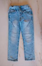 Lichtblauwe jeans maat 116, Ophalen of Verzenden, Zo goed als nieuw, Jongen of Meisje