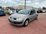 Renault Megane 1.4i met garantie, Auto's, Renault, Te koop, Zilver of Grijs, Berline, Bedrijf