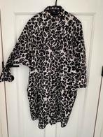 Blousejurk merk Monki maat S maar valt zeer ruim zeker M/L, Kleding | Dames, Jurken, Ophalen, Zo goed als nieuw, Maat 36 (S)