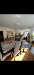Eetkamer (tafel + 8stoelen + dressoir), Huis en Inrichting, Ophalen