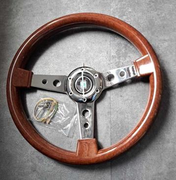 Houten stuur Nardi Torino universele sturen retro oldtimer  disponible aux enchères