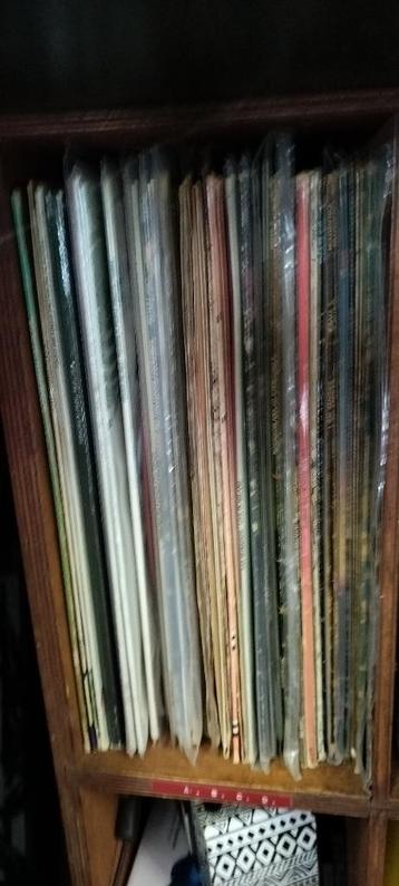 Kastopruiming verzameling dubbele LP's  +/- 80 titels beschikbaar voor biedingen
