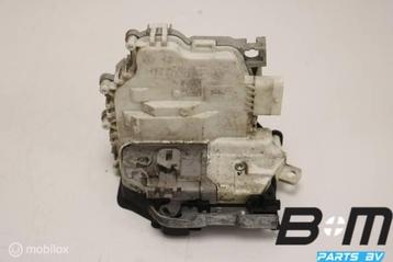 Portierslot rechtsvoor Audi A3 8V Sportback 8X1837016C beschikbaar voor biedingen