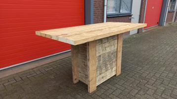 Bartafel hangtafel tuintafel vuurtafel balken sloophout.