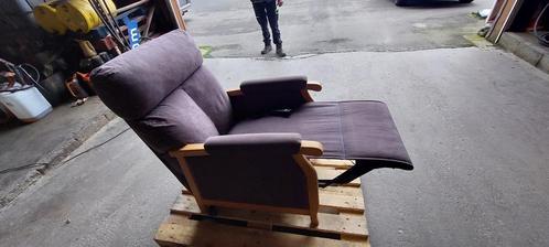 FAUTEUIL ELECTRIQUE RELAX, Huis en Inrichting, Fauteuils, Gebruikt, Ophalen