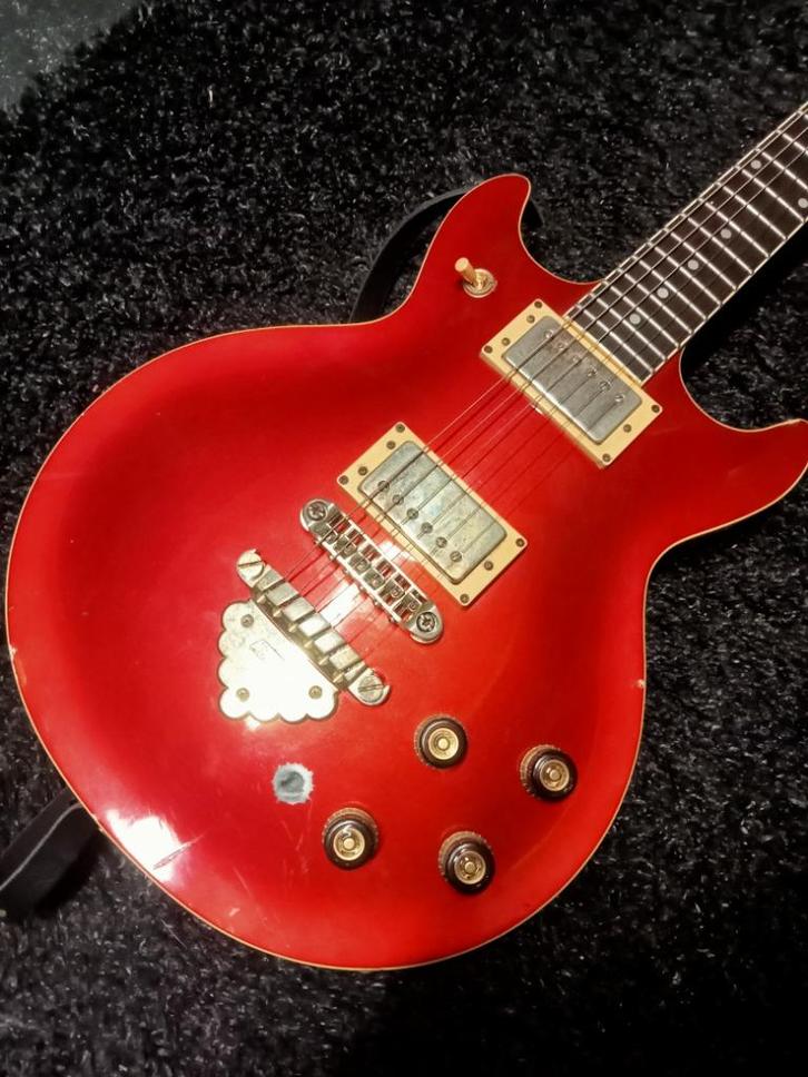 Ibanez Artist 100 1983, Muziek en Instrumenten, Snaarinstrumenten | Gitaren | Elektrisch, Gebruikt, Solid body, Ibanez, Ophalen