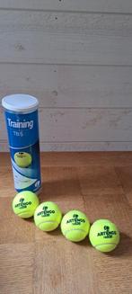 4 Tennisballen., Sport en Fitness, Nieuw, Ophalen of Verzenden