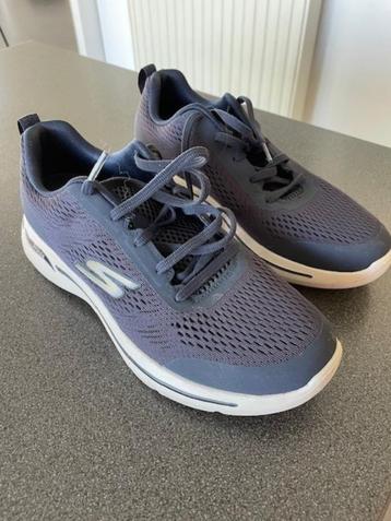 Skechers sneakers nieuw! beschikbaar voor biedingen