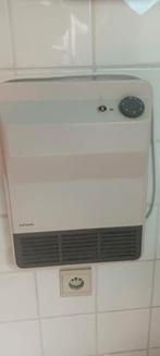Siemens 2kW elektrische wandconvector, Doe-het-zelf en Bouw, Verwarming en Radiatoren, Ophalen, 30 tot 80 cm, Gebruikt, Radiator