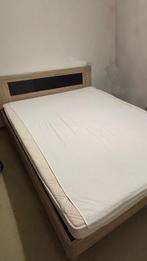 160x200 houten bed, Huis en Inrichting, Ophalen, Zo goed als nieuw, 200 cm