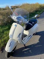 vespa GTS, Ophalen, Overige modellen, 300 cc, Zo goed als nieuw