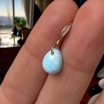 oorbellen natuurljike larimar staal verguld18k vintage stijl beschikbaar voor biedingen