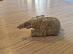 stenen beeldje olifant - 4cm hoog, Ophalen