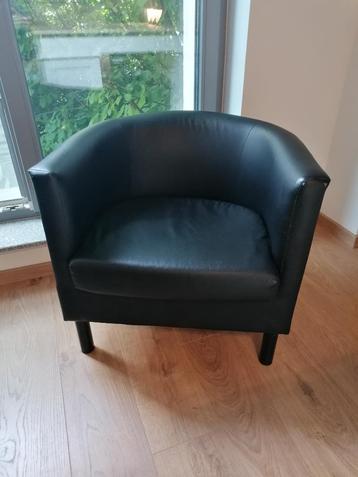 Fauteuil noir beschikbaar voor biedingen