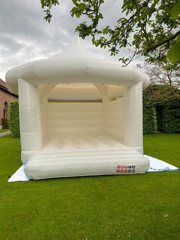Wit springkasteel, Hobby & Loisirs créatifs, Articles de fête, Enlèvement