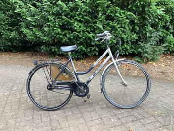 Damesfiets van Minerva   beschikbaar voor biedingen