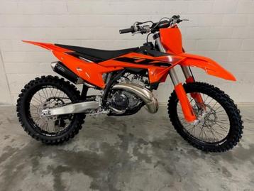KTM 300 sx 2025 cross beschikbaar voor biedingen
