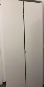 IKEA wandlamp 1000cm*235cm, Huis en Inrichting, Kasten | Roldeurkasten en Archiefkasten, Ophalen, Zo goed als nieuw