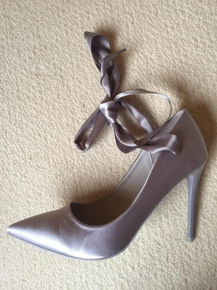 ESCARPINS GRIS ARGENTES, Kleding | Dames, Schoenen, Nieuw, Pumps, Grijs, Ophalen
