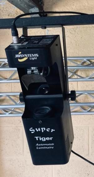 1x Roboscan Super Tiger van JB Systems met afstandsbediening, Muziek en Instrumenten, Licht en Laser, Gebruikt, Licht, Geluidgestuurd