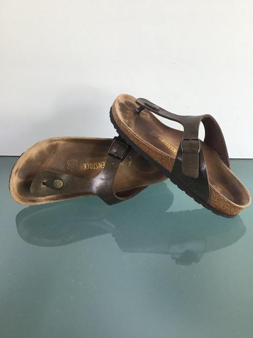 Gratis Verzenden | Birkenstock Gizeh bruine slippers 38, Kleding | Dames, Schoenen, Zo goed als nieuw, Slippers, Bruin, Verzenden