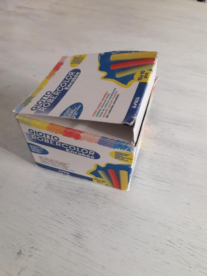 80 veelkleurige krijtjes Giotto Robercolor, Diversen, Schoolborden, Nieuw, Krijtbord, Ophalen of Verzenden