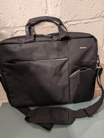 La malette pour laptop. beschikbaar voor biedingen