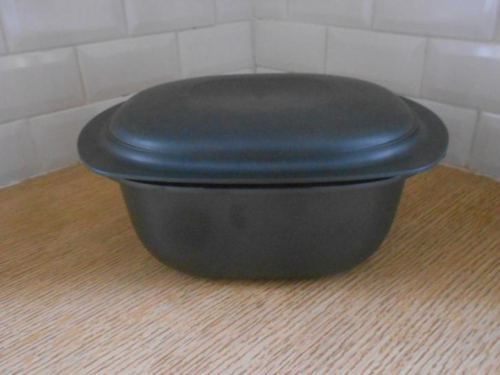 Tupperware magnetron ULTRAPRO braadpan van 3,5 liter. II, Huis en Inrichting, Keuken | Tupperware, Ophalen of Verzenden