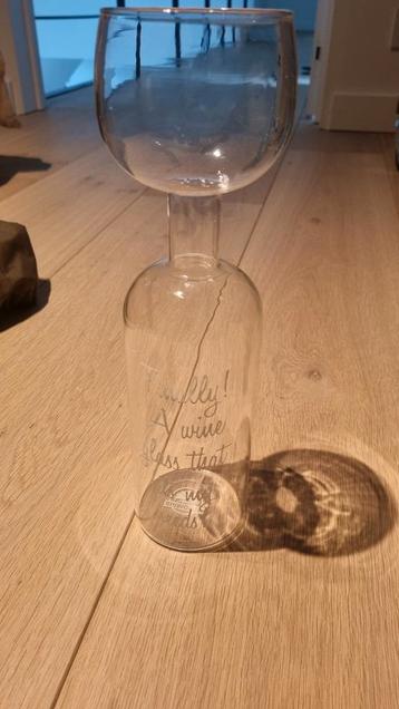 Wine bottle glas