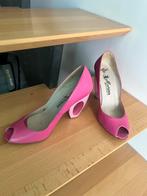 Chaussures tout cuir rose pointure 37, Vêtements | Femmes, Rose, Chaussures à haut talons, Comme neuf, Enlèvement