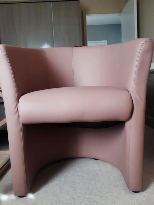 Roze Zeteltje, Huis en Inrichting, Fauteuils, Zo goed als nieuw, Ophalen