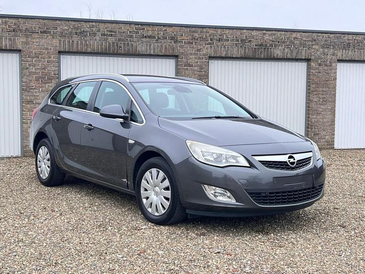 Opel Astra Sports Tourer 1.7 CDTI (Euro 5) – Gekeurd VVK, Auto's, Opel, Particulier, Astra, Bluetooth, Diesel, Euro 5, Break, 5 deurs