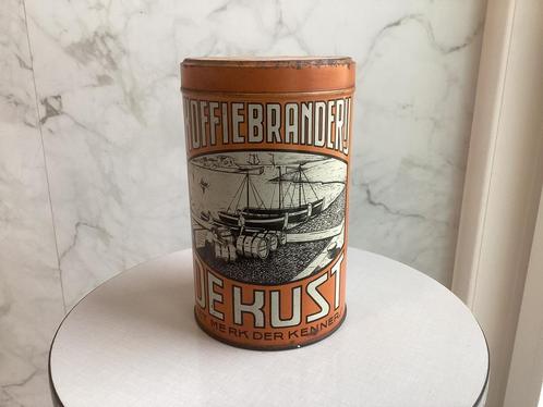 Oude blikken doos. Koffiebranderij De Kust. Veurne., Verzamelen, Merken en Reclamevoorwerpen, Zo goed als nieuw, Ophalen of Verzenden