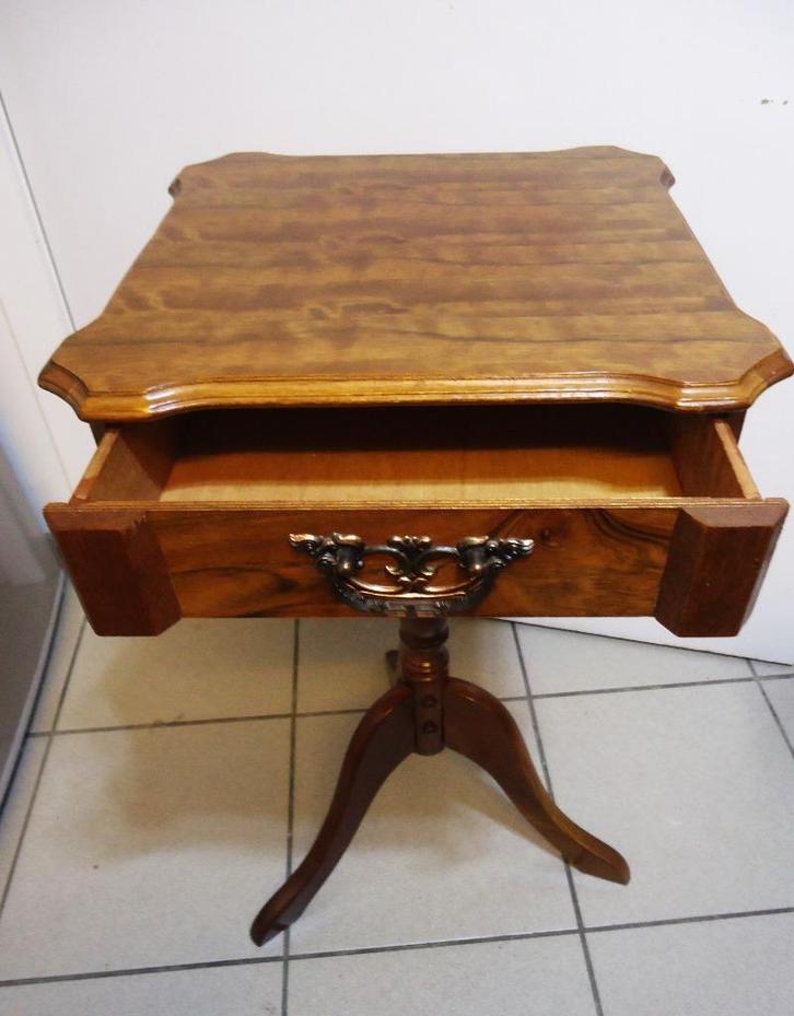 Bijzet tafel schrijf Naai plant Lade massief Antiek😍💑🎁👌, Antiek en Kunst, Antiek | Meubels | Tafels, Ophalen of Verzenden